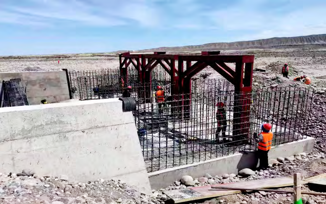 1、阿克陶縣庫山河老巴仁引水渠首除險加固工程